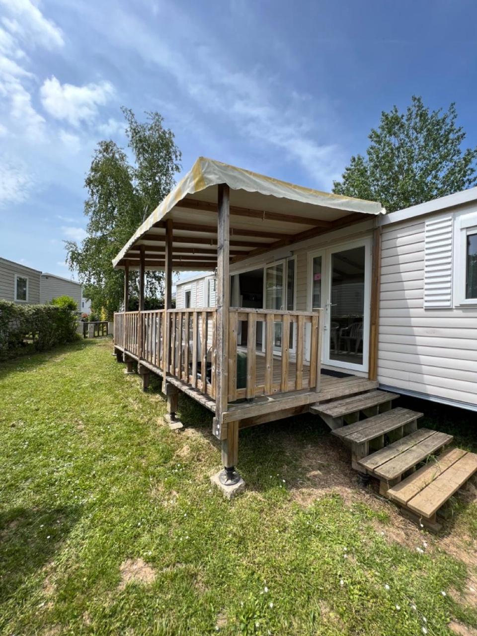 Mobil-Home 4 Etoiles Avec Piscine Proche De Blois Onzain Dış mekan fotoğraf